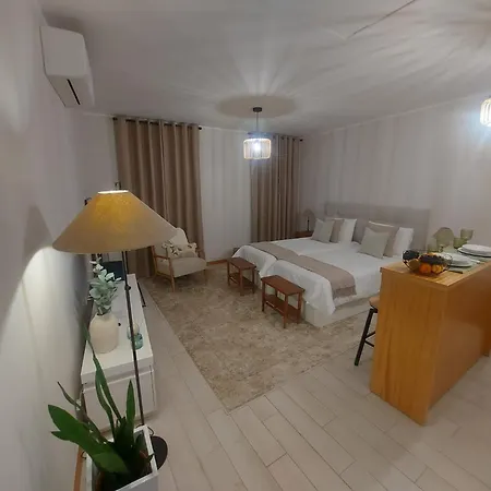 Seminario Center * 丰沙尔