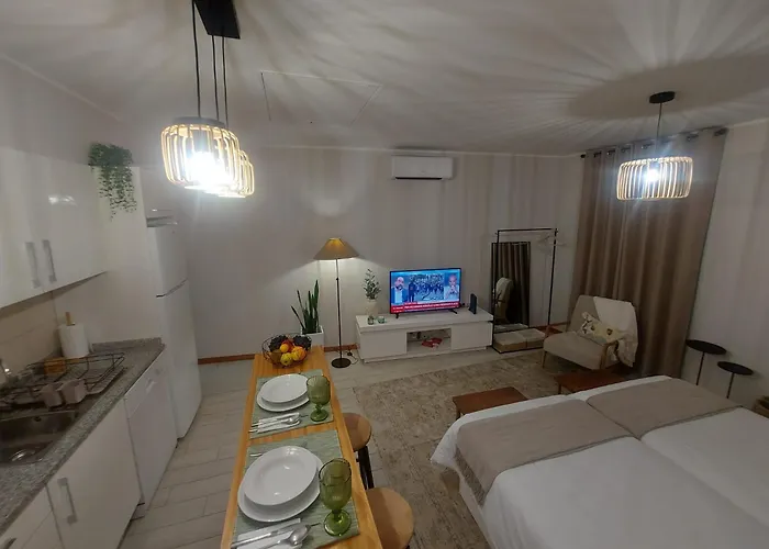 Seminario Center شقة فونشال